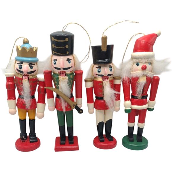 Vintage Set Of 4 Wood Nutcracker Ornaments King Solder Santa 5" Hand Painted - Picture 7 of 7